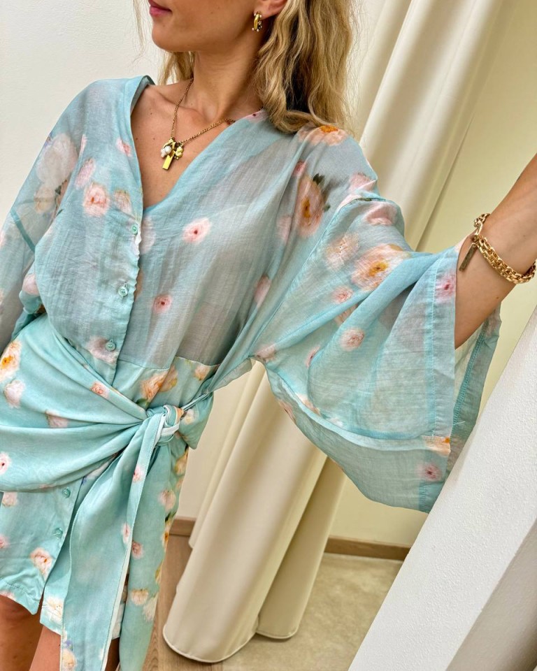 Vestito effetto foulard in vita peonie verde acqua Tensione In Shop Online Vestito effetto foulard in vita peonie verde acqua Tensione In