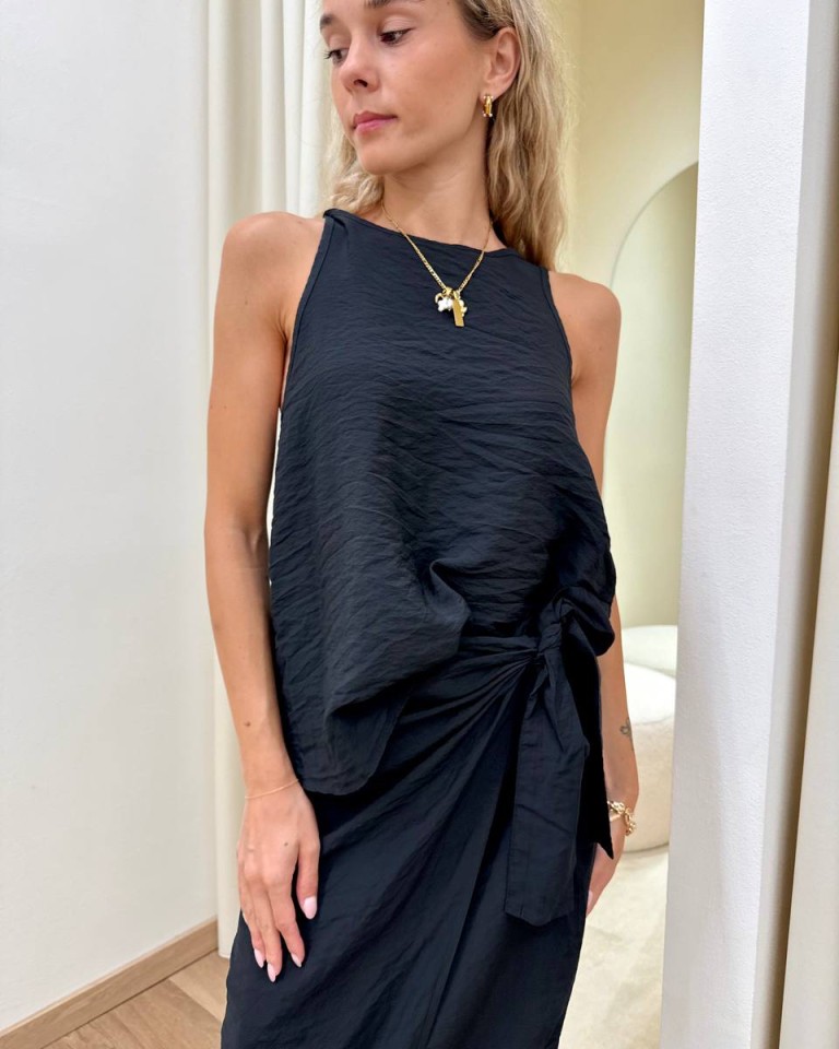 Top vogatore nero Tensione In Shop Online Top vogatore nero Tensione In
