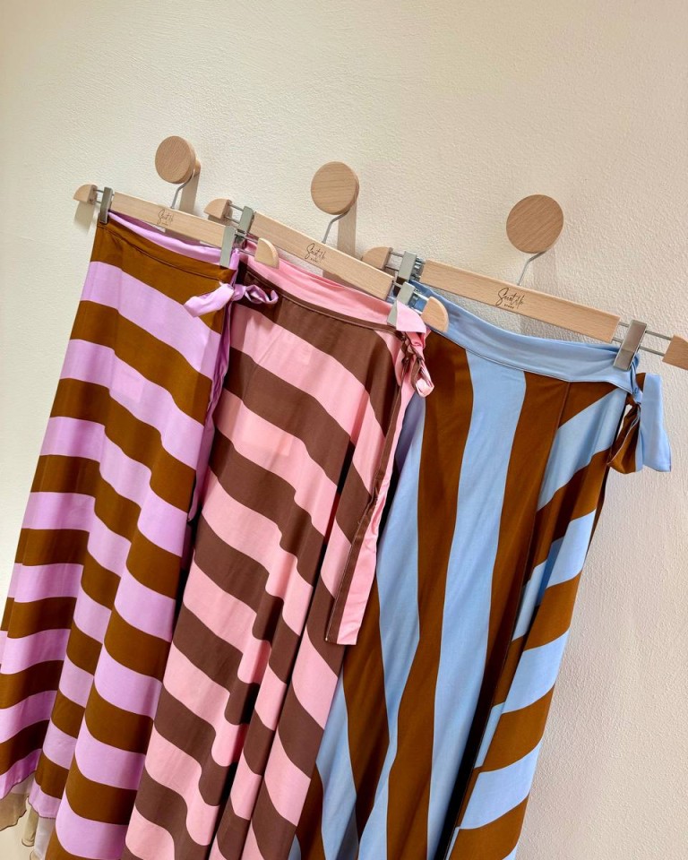 Gonna portafoglio righe rosa e moro Tensione In Shop Online Gonna portafoglio righe rosa e moro Tensione In