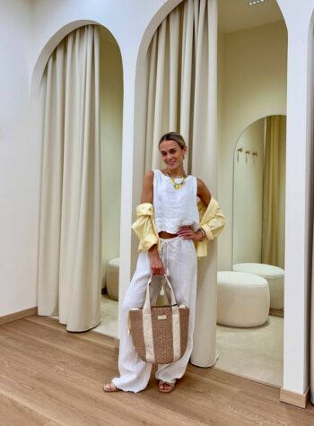 Shop Online White Escape!