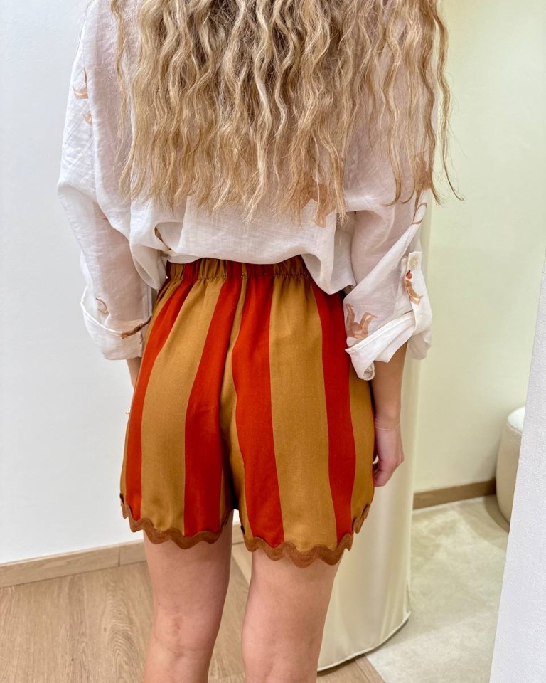 Shorts righe bordi ondulati tabacco e india HaveOne Shop Online Shorts righe bordi ondulati tabacco e india HaveOne