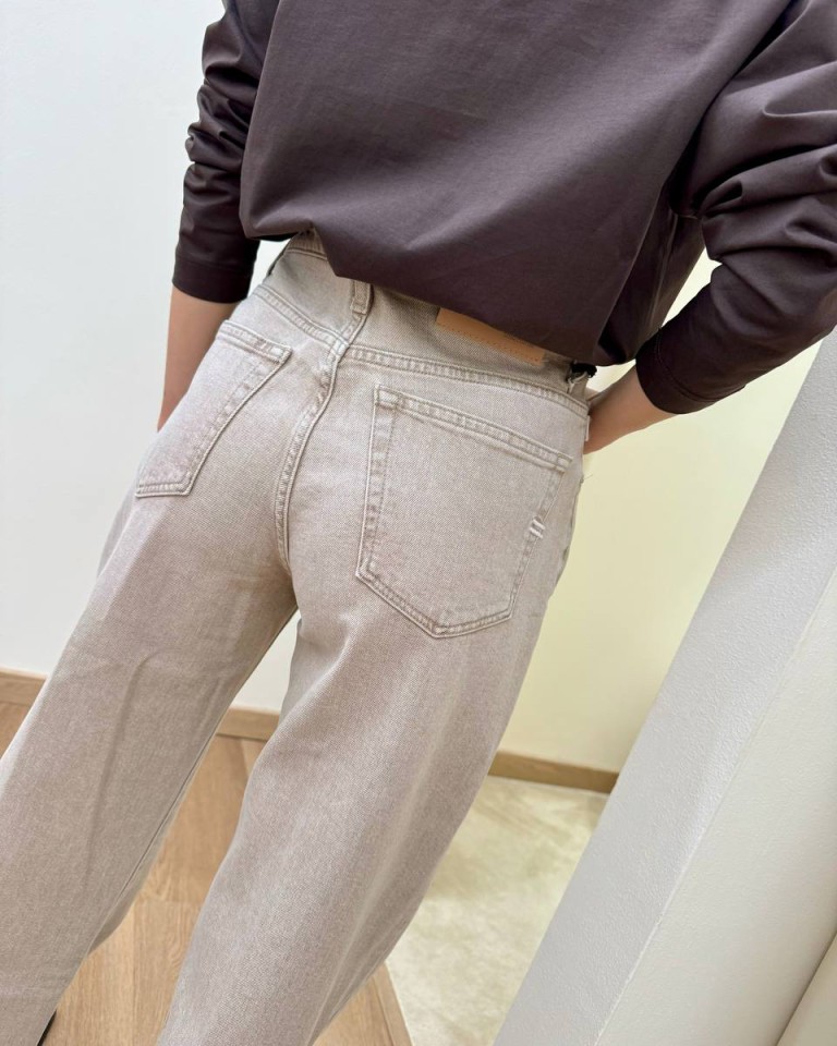 Jeans Nina gamba dritta beige Vicolo Shop Online Jeans Nina gamba dritta beige Vicolo