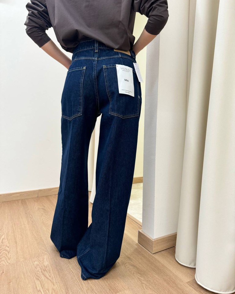 Jeans Mia baggy fit lavaggio blu scuro Vicolo Shop Online Jeans Mia baggy fit lavaggio blu scuro Vicolo