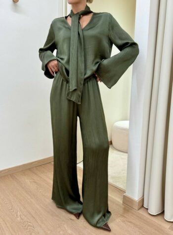 Shop Online Pantalone goffrato in viscosa verde militare HaveOne