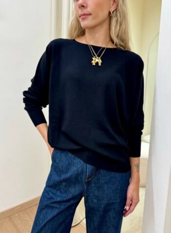 Shop Online Maglia over girocollo nero Kontatto