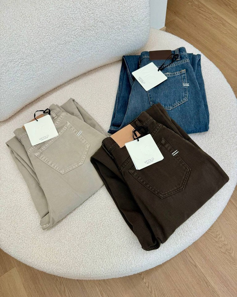 Jeans Laila relaxed fit moro Vicolo Shop Online Jeans Laila relaxed fit moro Vicolo