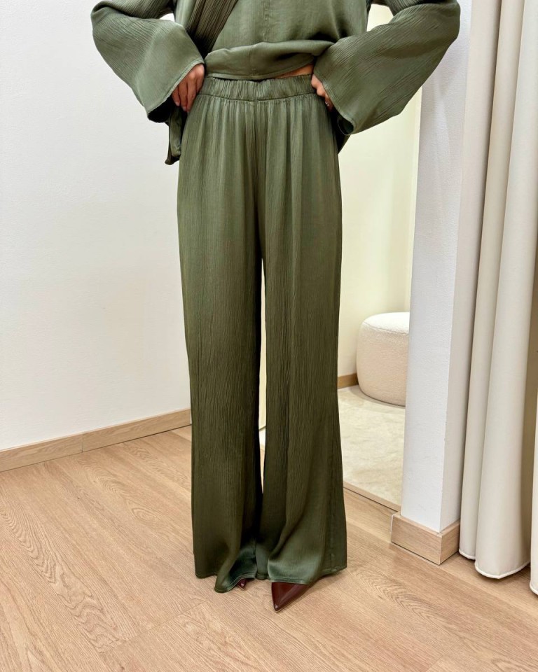 Pantalone goffrato in viscosa verde militare HaveOne Shop Online Pantalone goffrato in viscosa verde militare HaveOne