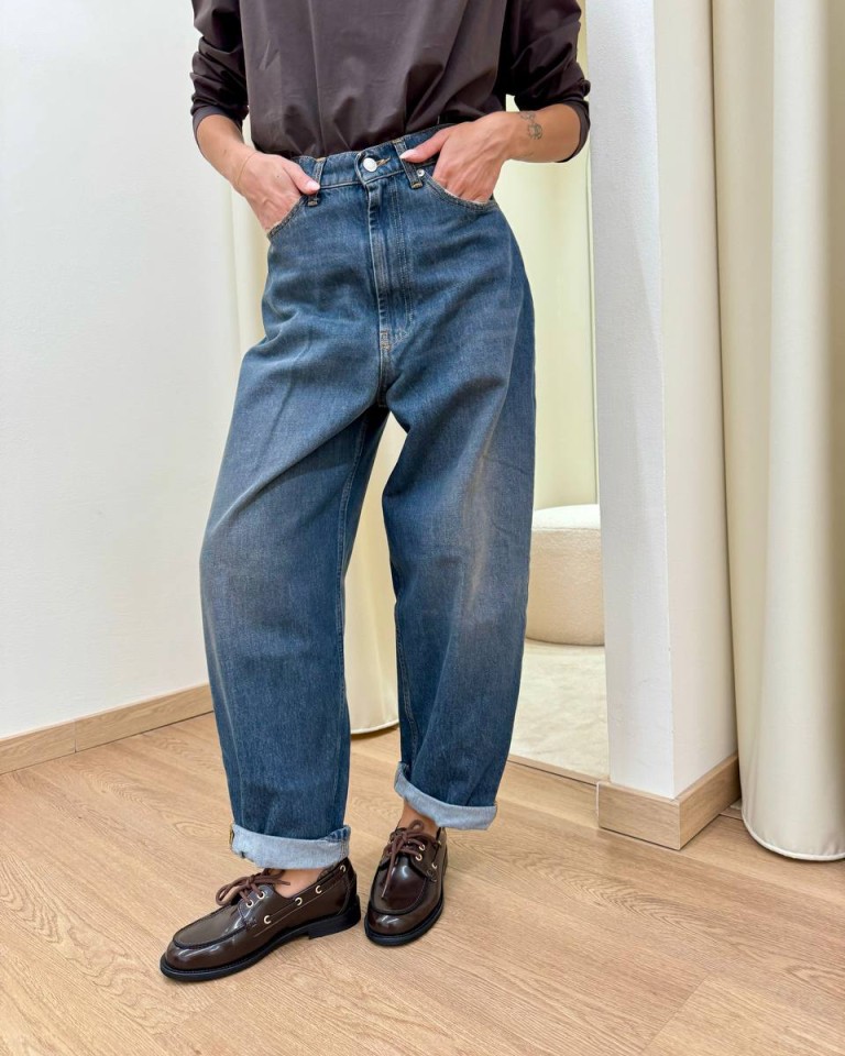 Jeans Laila relaxed fit blu sfumato Vicolo Shop Online Jeans Laila relaxed fit blu sfumato Vicolo
