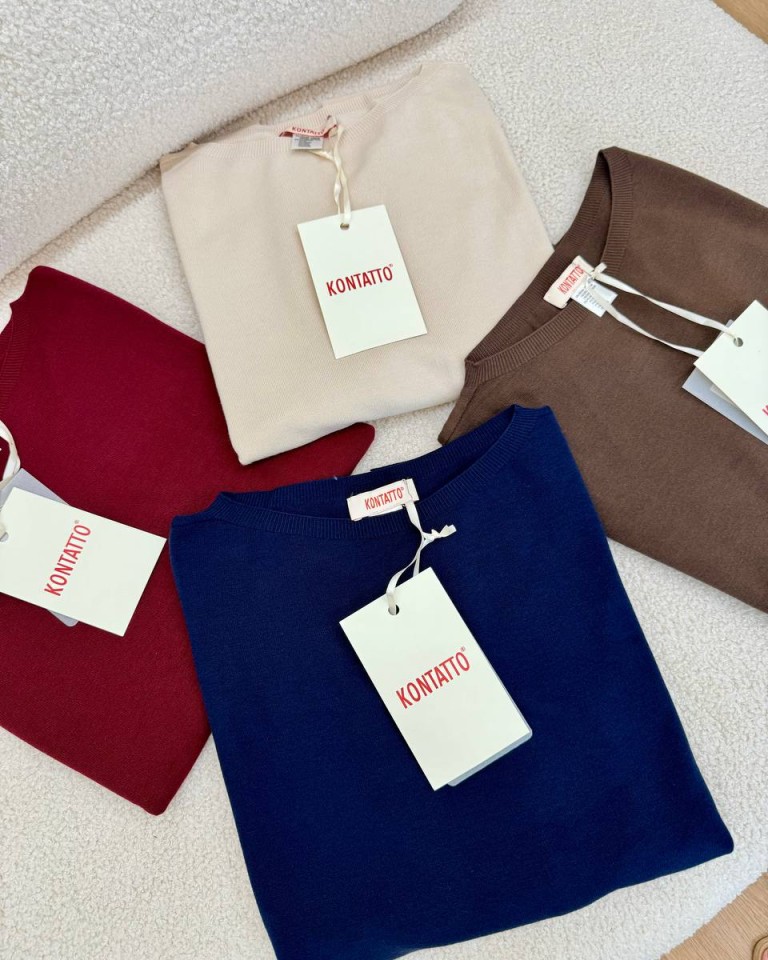 Maglia scatoletta spacchetti laterali marsala Kontatto Shop Online Maglia scatoletta spacchetti laterali marsala Kontatto