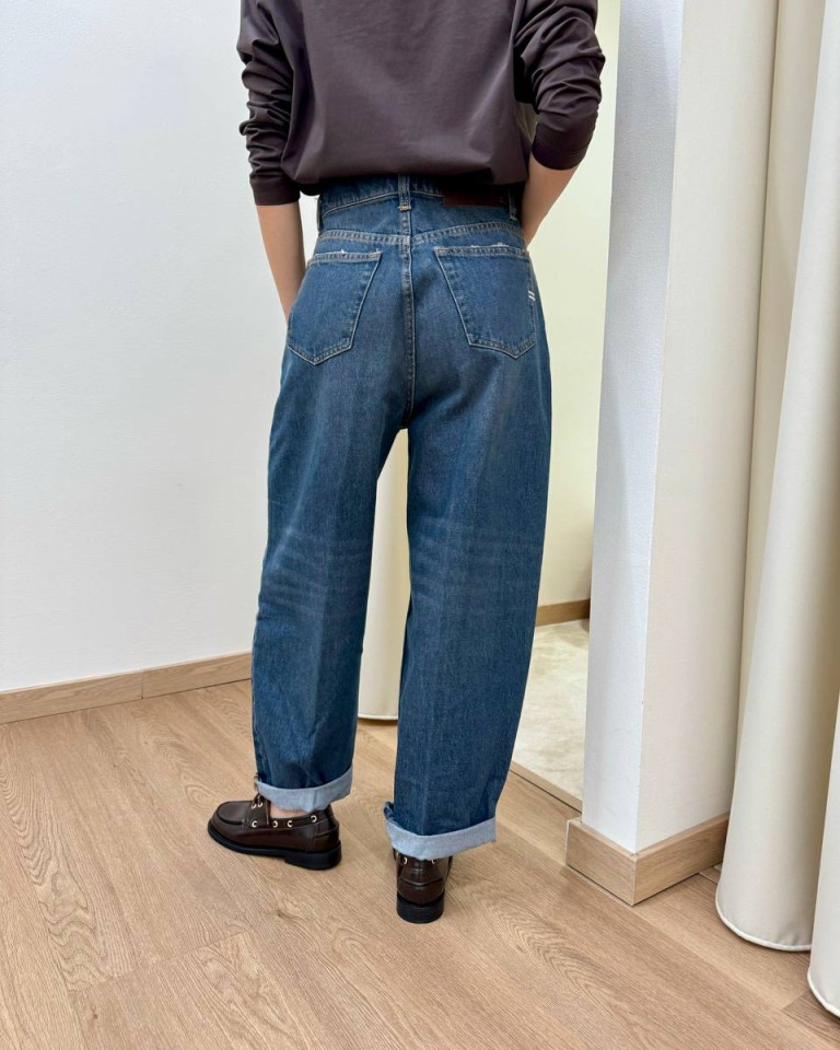 Jeans Laila relaxed fit blu sfumato Vicolo Shop Online Jeans Laila relaxed fit blu sfumato Vicolo