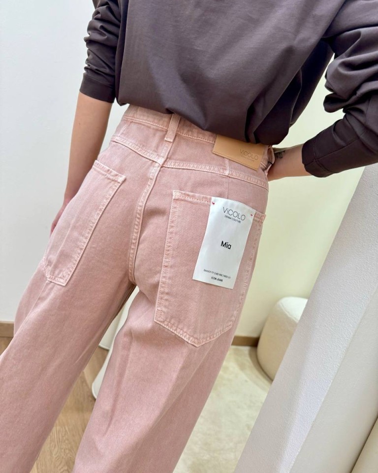 Jeans Mia baggy fit lavaggio blush Vicolo Shop Online Jeans Mia baggy fit lavaggio blush Vicolo