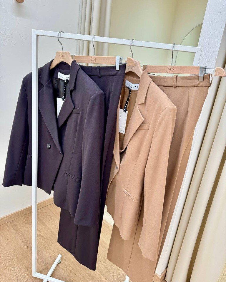 Pantalone palazzo moro HaveOne Shop Online Pantalone palazzo moro HaveOne