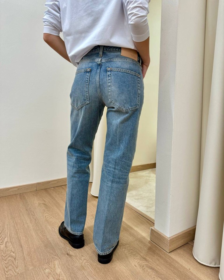 Jeans Zeke gamba dritta blu medio sfumato Vicolo Shop Online Jeans Zeke gamba dritta blu medio sfumato Vicolo