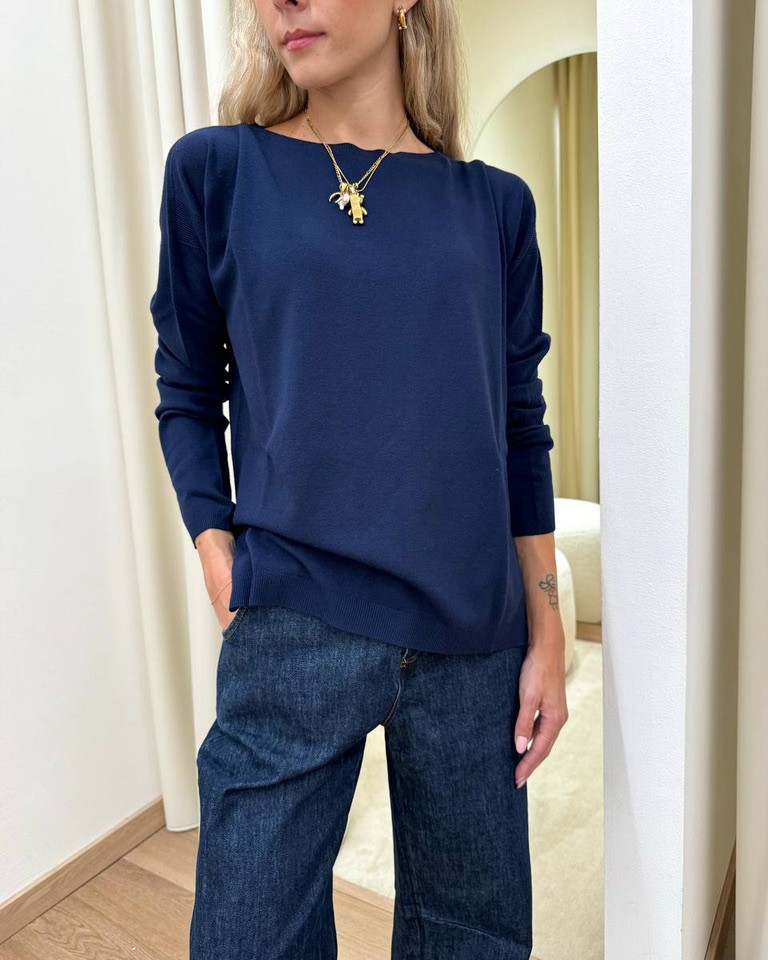 Maglia scatoletta spacchetti laterali blu navy Kontatto Shop Online Maglia scatoletta spacchetti laterali blu navy Kontatto