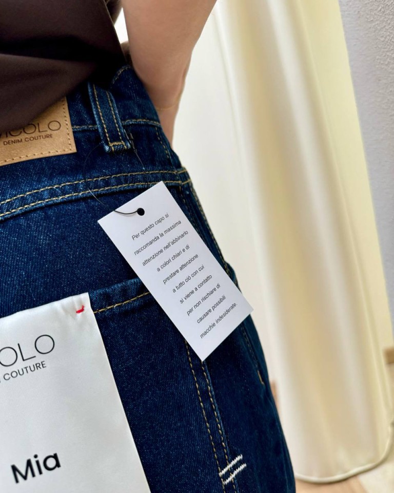 Jeans Mia baggy fit lavaggio blu scuro Vicolo Shop Online Jeans Mia baggy fit lavaggio blu scuro Vicolo