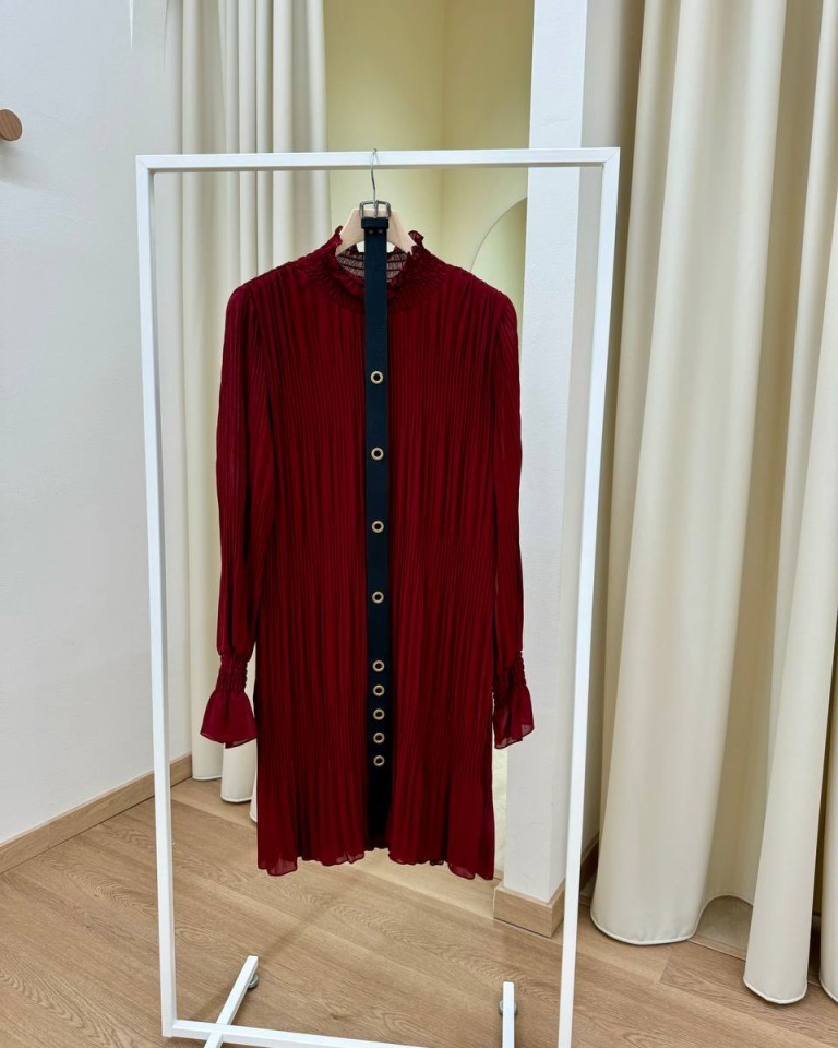 Vestito plisse marsala con cintura Kontatto Shop Online Vestito plisse marsala con cintura Kontatto