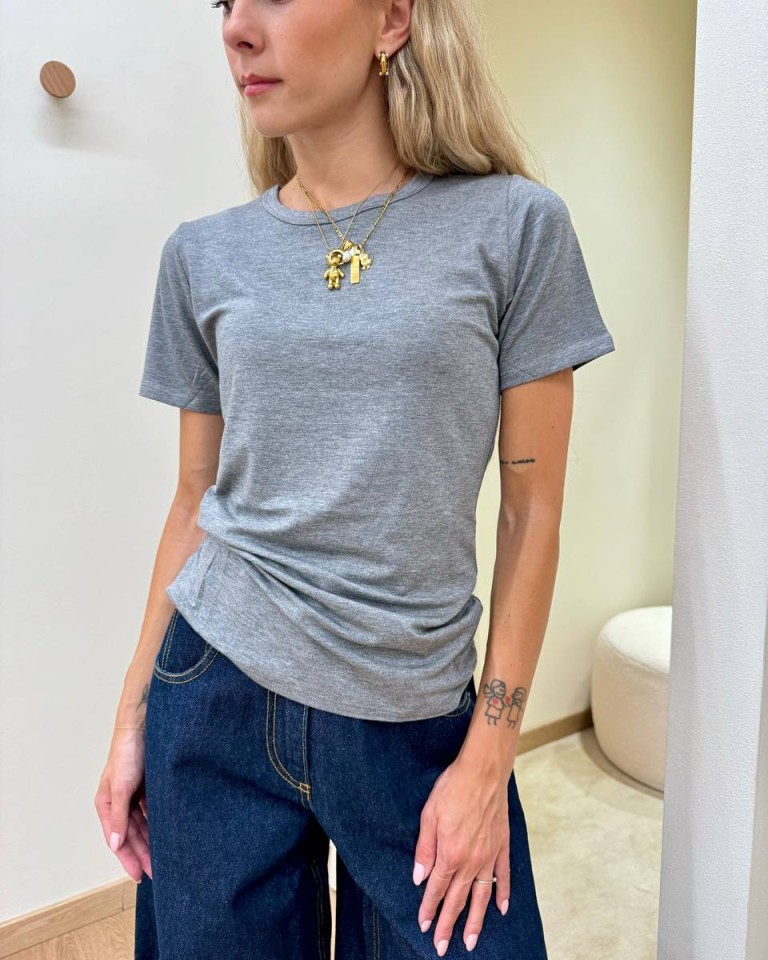 T-shirt basic aderente grigio melange Kontatto Shop Online T-shirt basic aderente grigio melange Kontatto