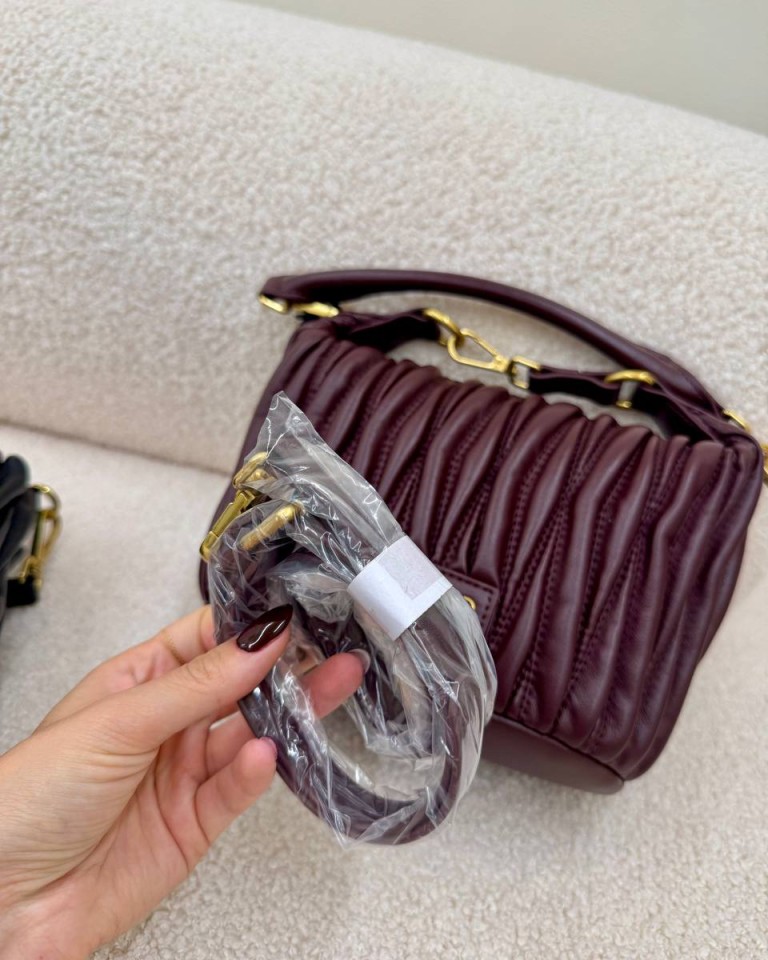 Borsa Hook melanzana Vicolo Shop Online Borsa Hook melanzana Vicolo