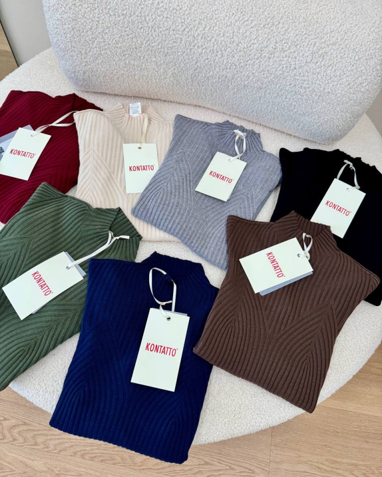 Lupetto a coste dettaglio petto marsala Kontatto Shop Online Lupetto a coste dettaglio petto marsala Kontatto
