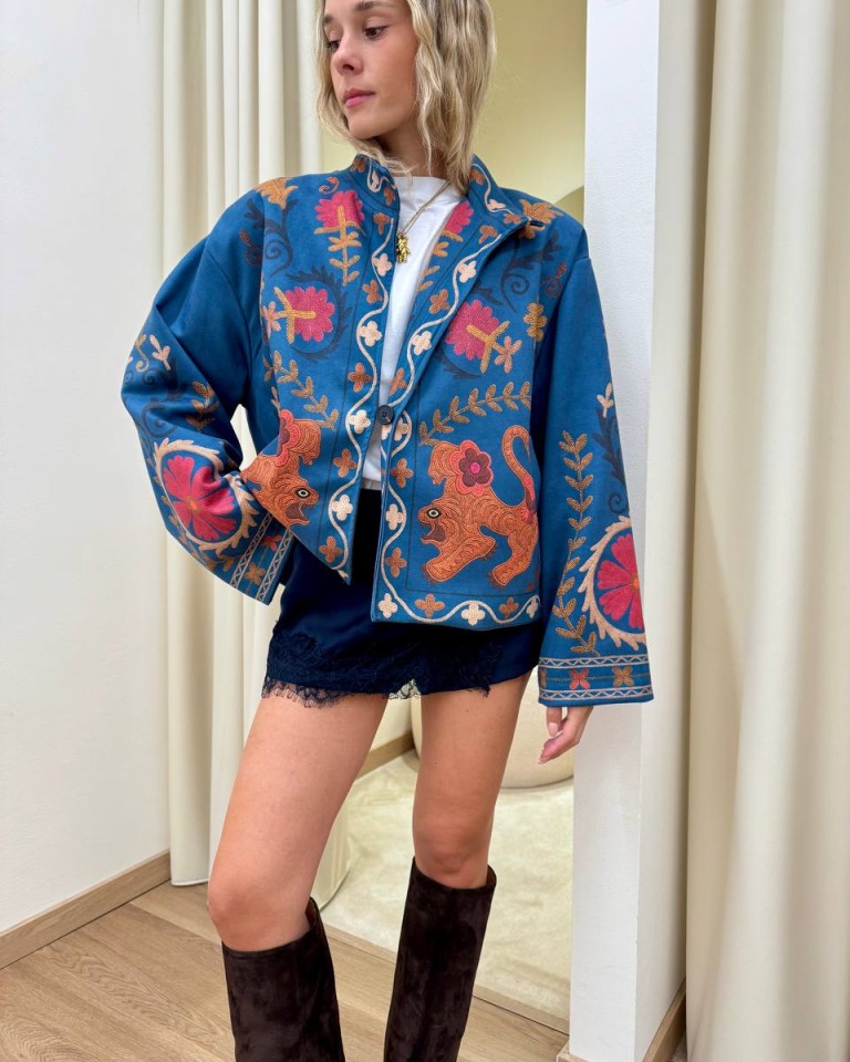 Shorts inserto pizzo asimmetrico blu HaveOne Shop Online Shorts inserto pizzo asimmetrico blu HaveOne