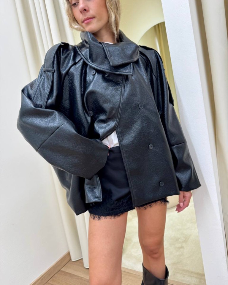 Bomber over maxi collo ecopelle nero HaveOne Shop Online Bomber over maxi collo ecopelle nero HaveOne