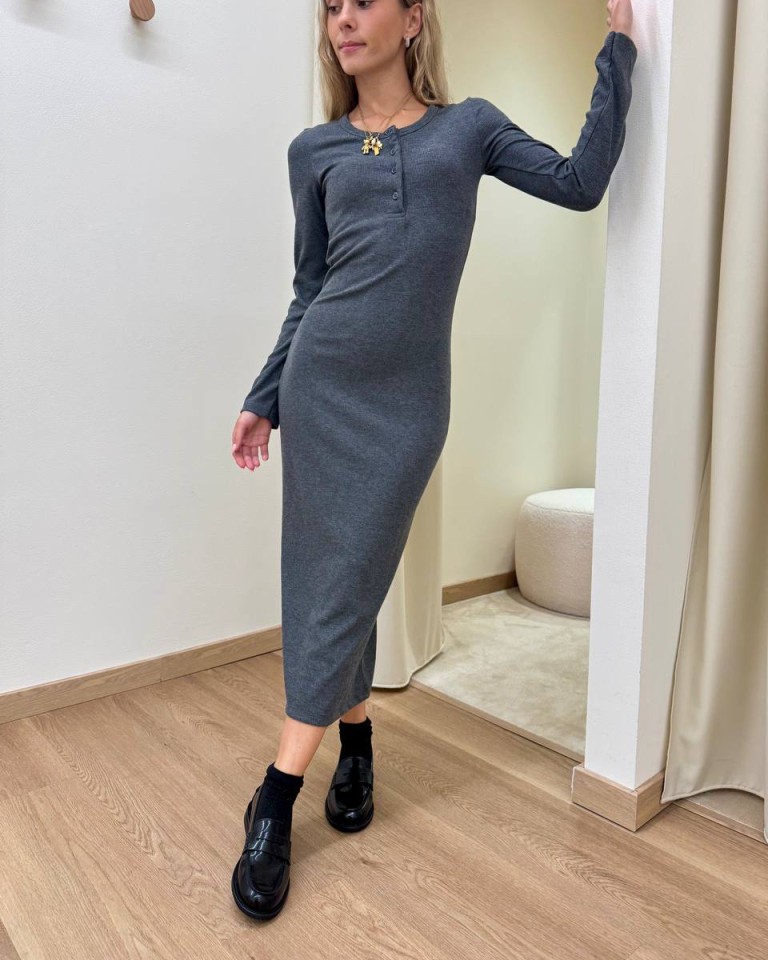 Vestito lungo in maglia a costine grigio Vicolo Shop Online Vestito lungo in maglia a costine grigio Vicolo