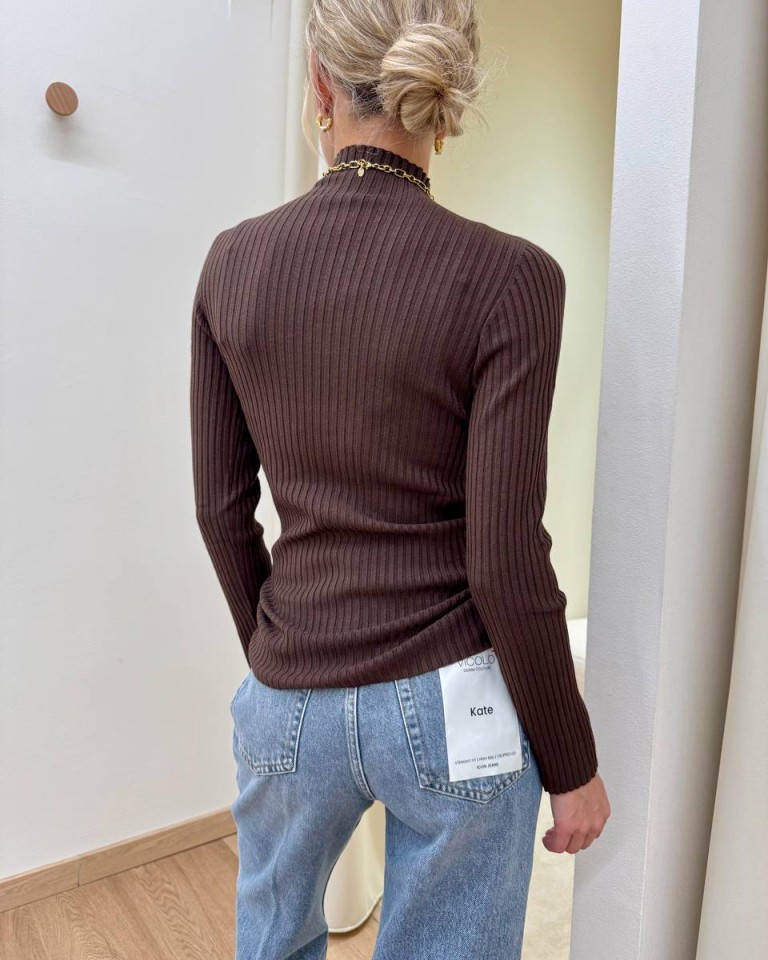 Lupetto a coste dettaglio petto moka Kontatto Shop Online Lupetto a coste dettaglio petto moka Kontatto