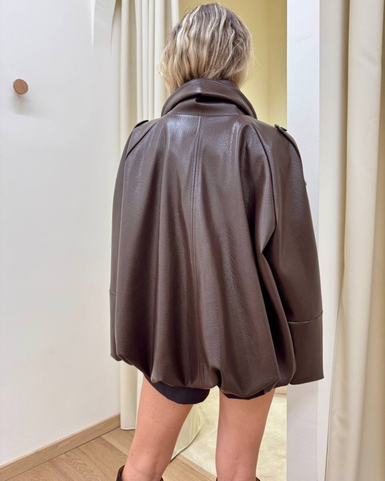 Bomber over maxi collo ecopelle moro HaveOne Shop Online Bomber over maxi collo ecopelle moro HaveOne