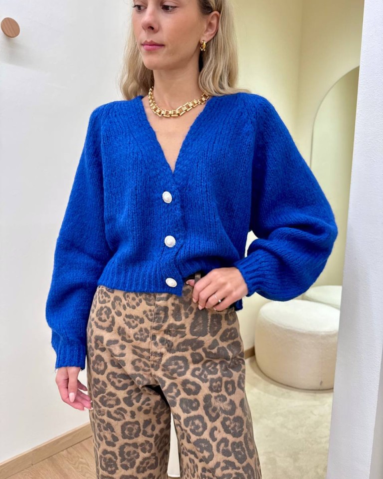 Cardigan con lana bottoni gioiello blu elettrico HaveOne Shop Online Cardigan con lana bottoni gioiello blu elettrico HaveOne