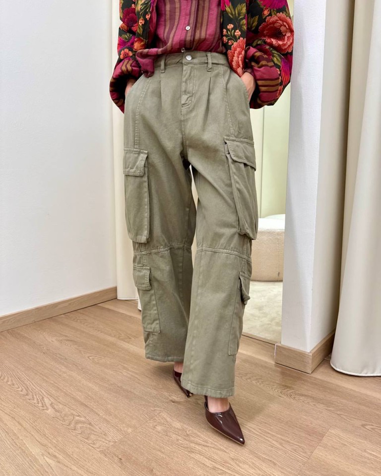 Pantalone cargo ampio verde militare HaveOne Shop Online Pantalone cargo ampio verde militare HaveOne