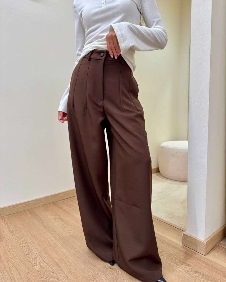Pantalone vita alta con pinces moro Vicolo Shop Online Pantalone vita alta con pinces moro Vicolo