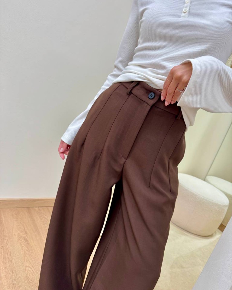 Pantalone vita alta con pinces moro Vicolo Shop Online Pantalone vita alta con pinces moro Vicolo