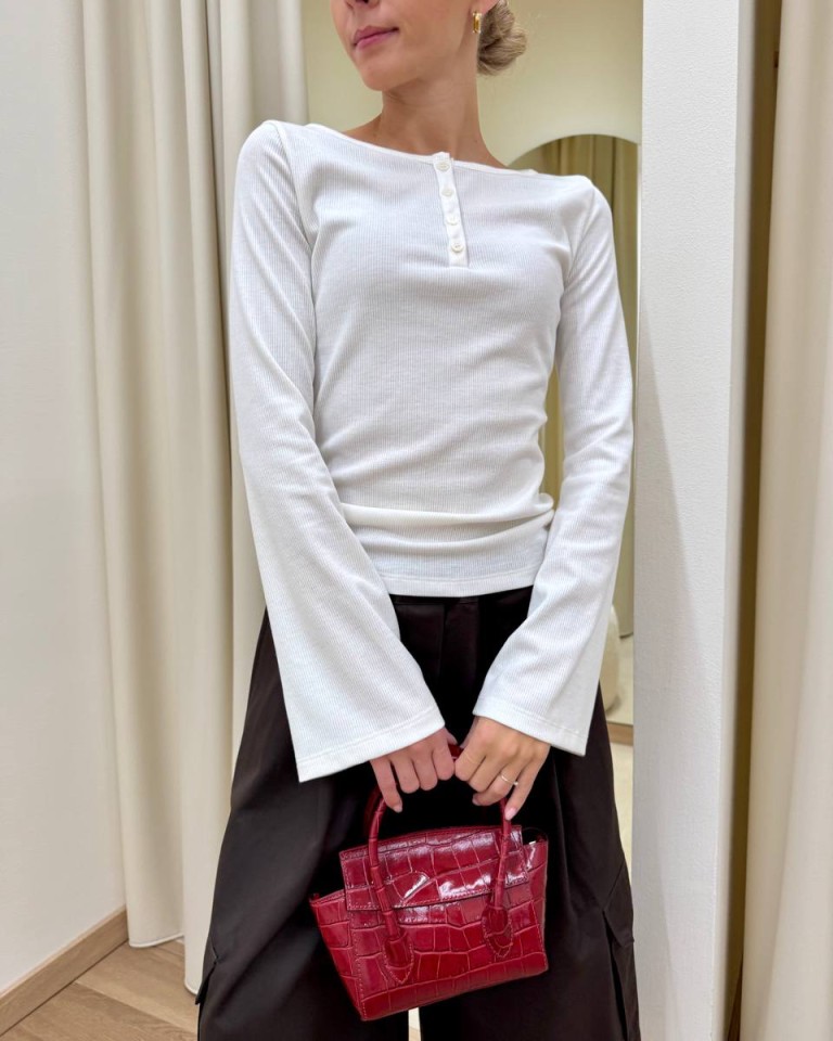 Maglia a costine scollo barchetta panna Vicolo Shop Online Maglia a costine scollo barchetta panna Vicolo