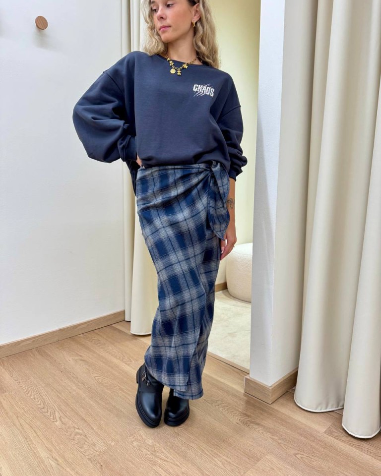 Gonna portafoglio check grigio e blu Vicolo Shop Online Gonna portafoglio check grigio e blu Vicolo