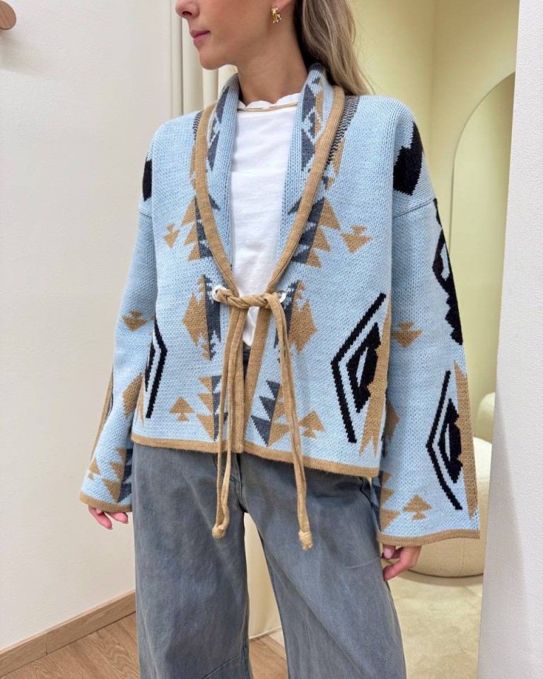 Cardigan fantasia jacquard celeste e beige Tensione In Shop Online Cardigan fantasia jacquard celeste e beige Tensione In