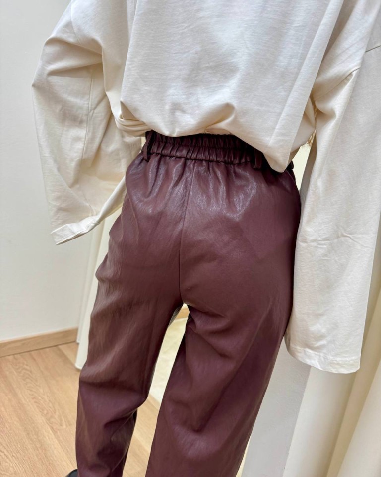 Pantalone sigaretta ecopelle martellata bordeaux Tensione In Shop Online Pantalone sigaretta ecopelle martellata bordeaux Tensione In