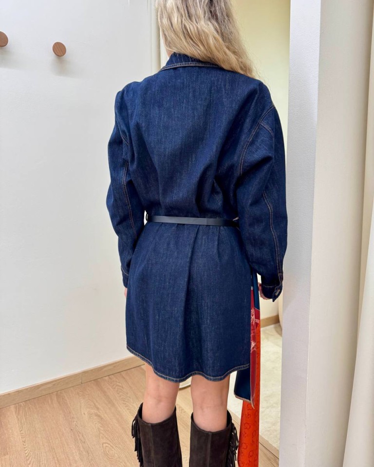Vestito denim blu scuro con cintura e foulard Tensione In Shop Online Vestito denim blu scuro con cintura e foulard Tensione In