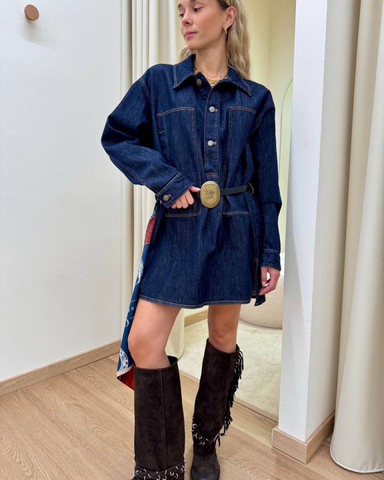 Vestito denim blu scuro con cintura e foulard Tensione In Shop Online Vestito denim blu scuro con cintura e foulard Tensione In