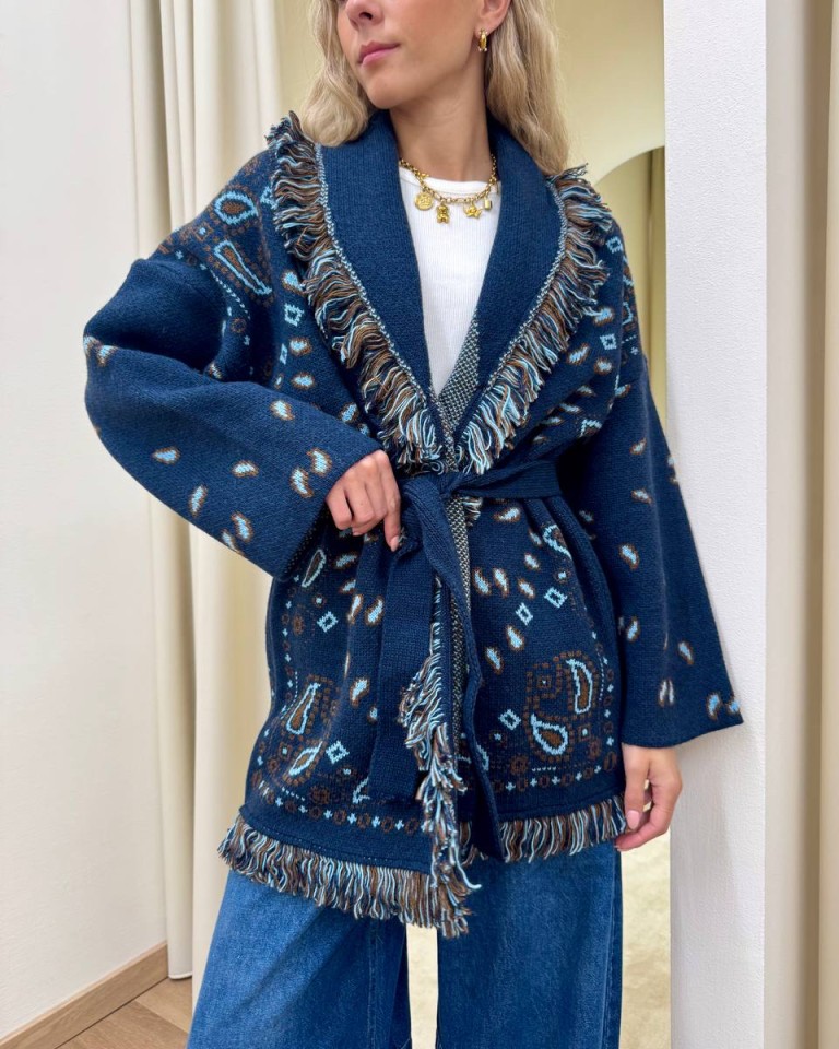 Cardigan fantasia jacquard blu e celeste Tensione In Shop Online Cardigan fantasia jacquard blu e celeste Tensione In