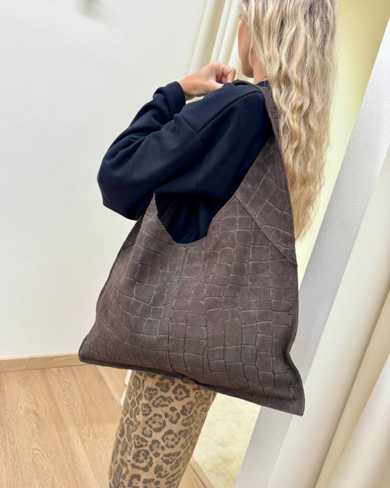 Borsa shopper vera pelle scamosciata croco moro Shop Online Borsa shopper vera pelle scamosciata croco moro