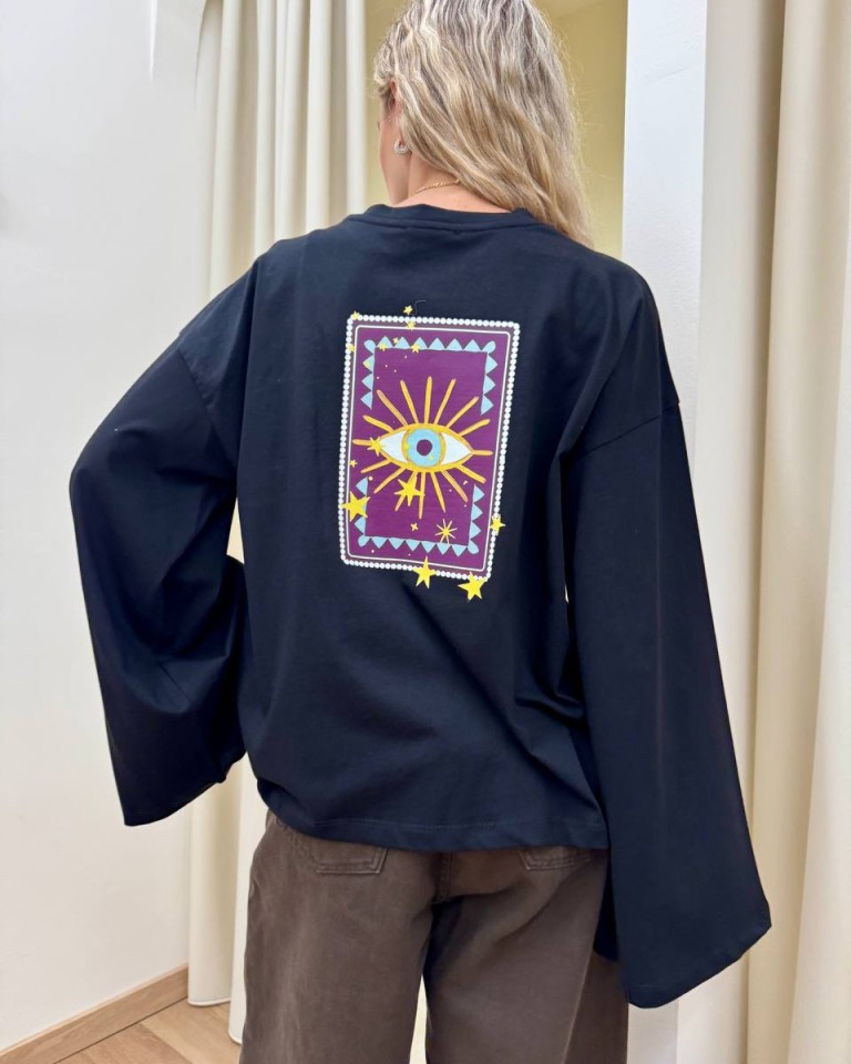 Maglia over maniche ampie stampa occhio nera Vicolo Shop Online Maglia over maniche ampie stampa occhio nera Vicolo