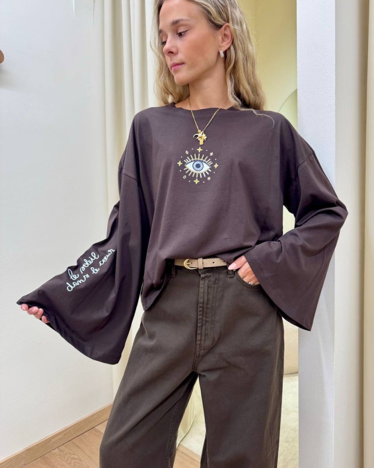 Maglia over maniche ampie stampa occhio moro Vicolo Shop Online Maglia over maniche ampie stampa occhio moro Vicolo