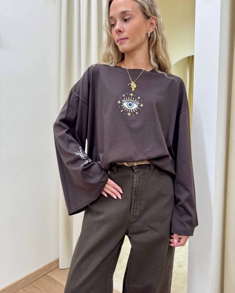 Maglia over maniche ampie stampa occhio moro Vicolo Shop Online Maglia over maniche ampie stampa occhio moro Vicolo