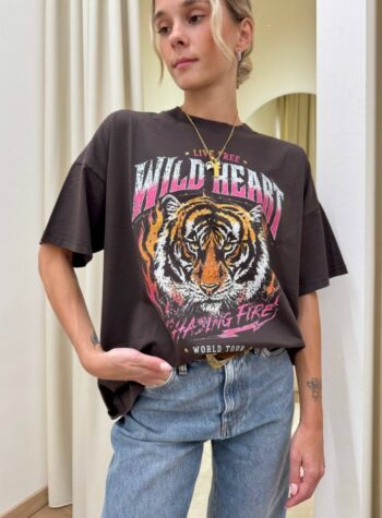 Shop Online T-shirt oversize moro stampa tigre "Wild Heart" Vicolo