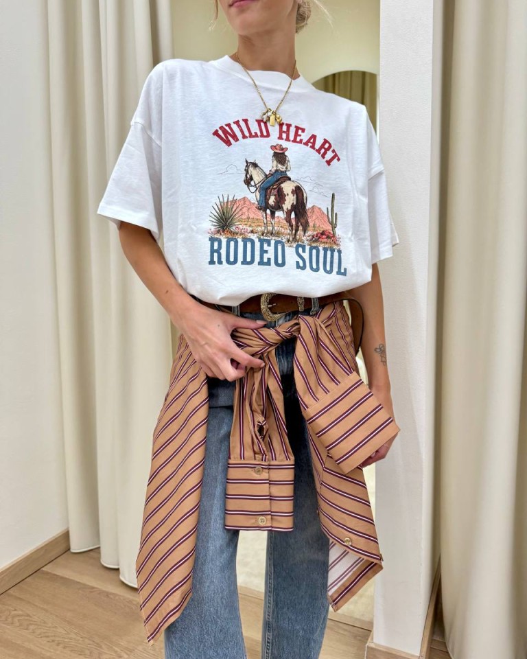 T-shirt oversize bianca stampa "Rodeo Soul" Vicolo Shop Online T-shirt oversize bianca stampa "Rodeo Soul" Vicolo