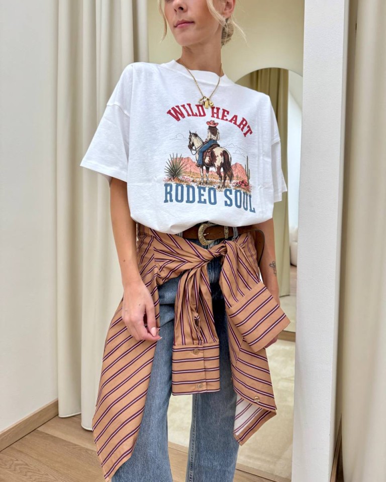 T-shirt oversize bianca stampa "Rodeo Soul" Vicolo Shop Online T-shirt oversize bianca stampa "Rodeo Soul" Vicolo