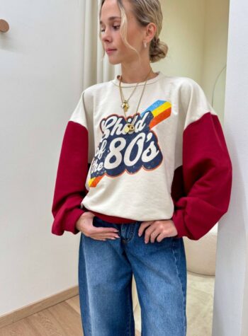 Shop Online Felpa over stampa "Child of the 80's" burro e bordeaux HaveOne
