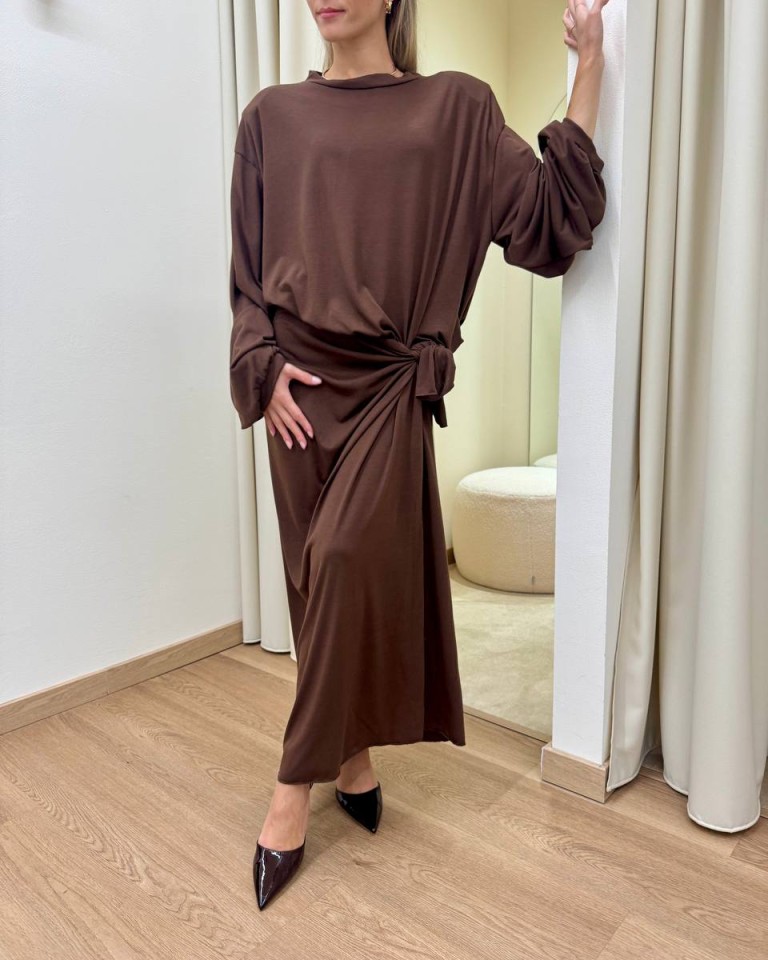 Vestito lungo cioccolato con nodo Tensione In Shop Online Vestito lungo cioccolato con nodo Tensione In