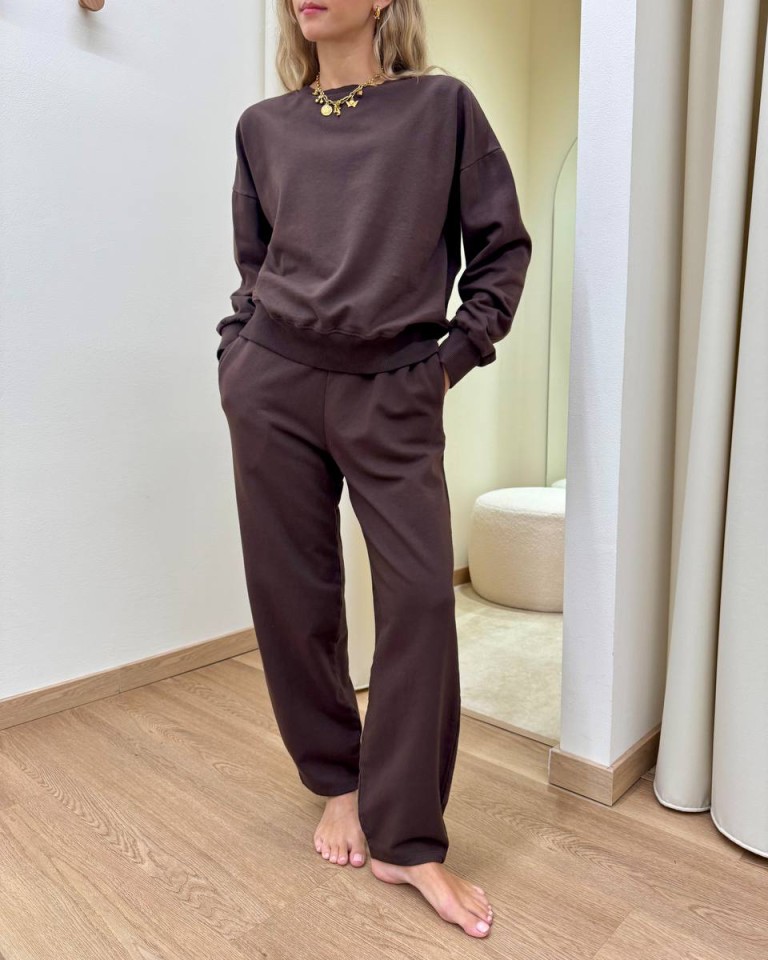 Completo felpa pantalone barrel moro Susy Mix Shop Online Completo felpa pantalone barrel moro Susy Mix