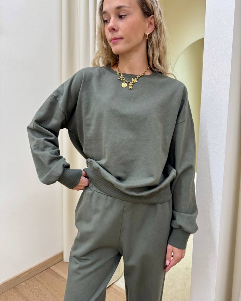 Completo felpa pantalone barrel militare Susy Mix Shop Online Completo felpa pantalone barrel militare Susy Mix